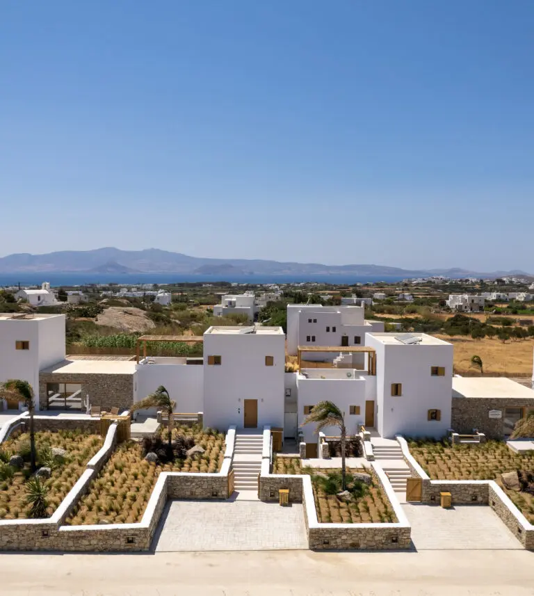 Cycladic details at Cocopalm Villas